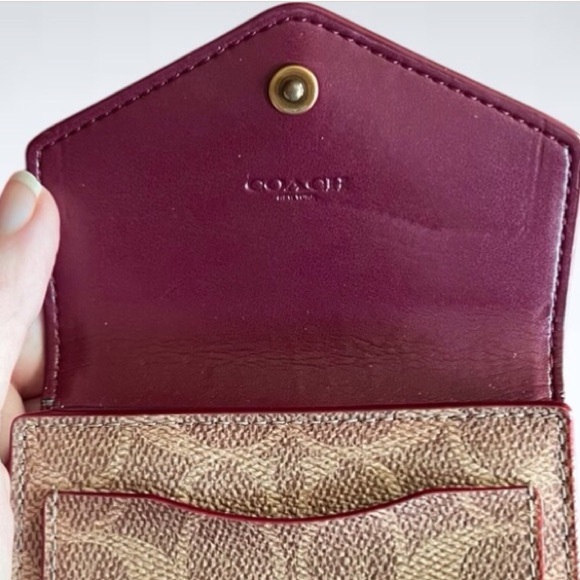 Coach Wallet - Picture 3 of 4